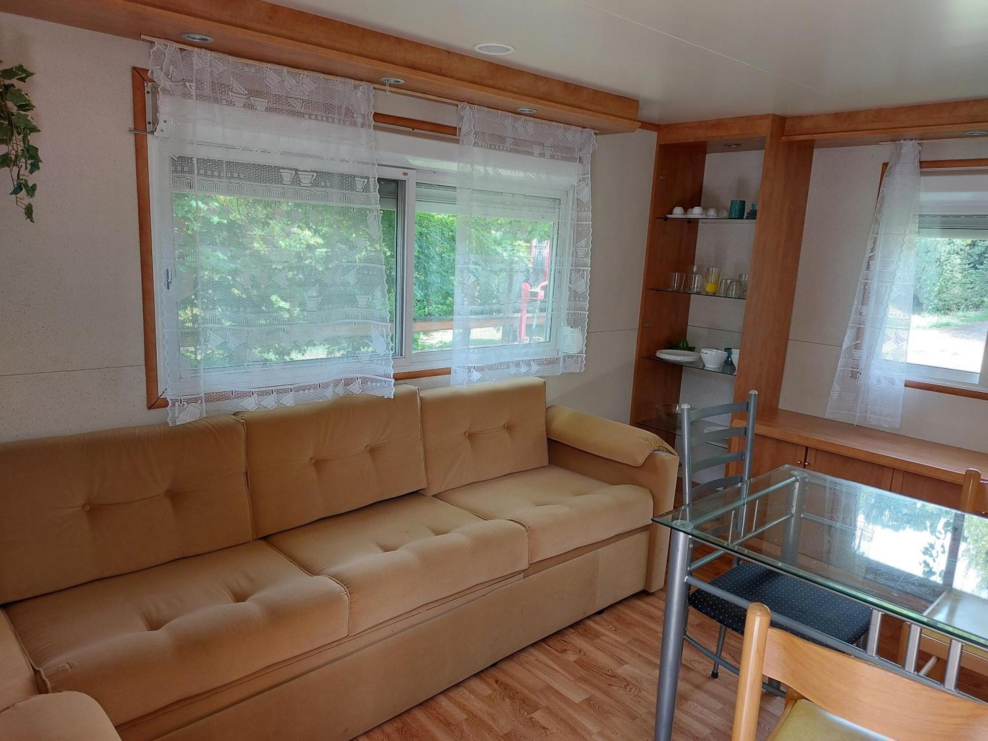 Camping L'Enclave Mobil-Home Estavar المظهر الخارجي الصورة