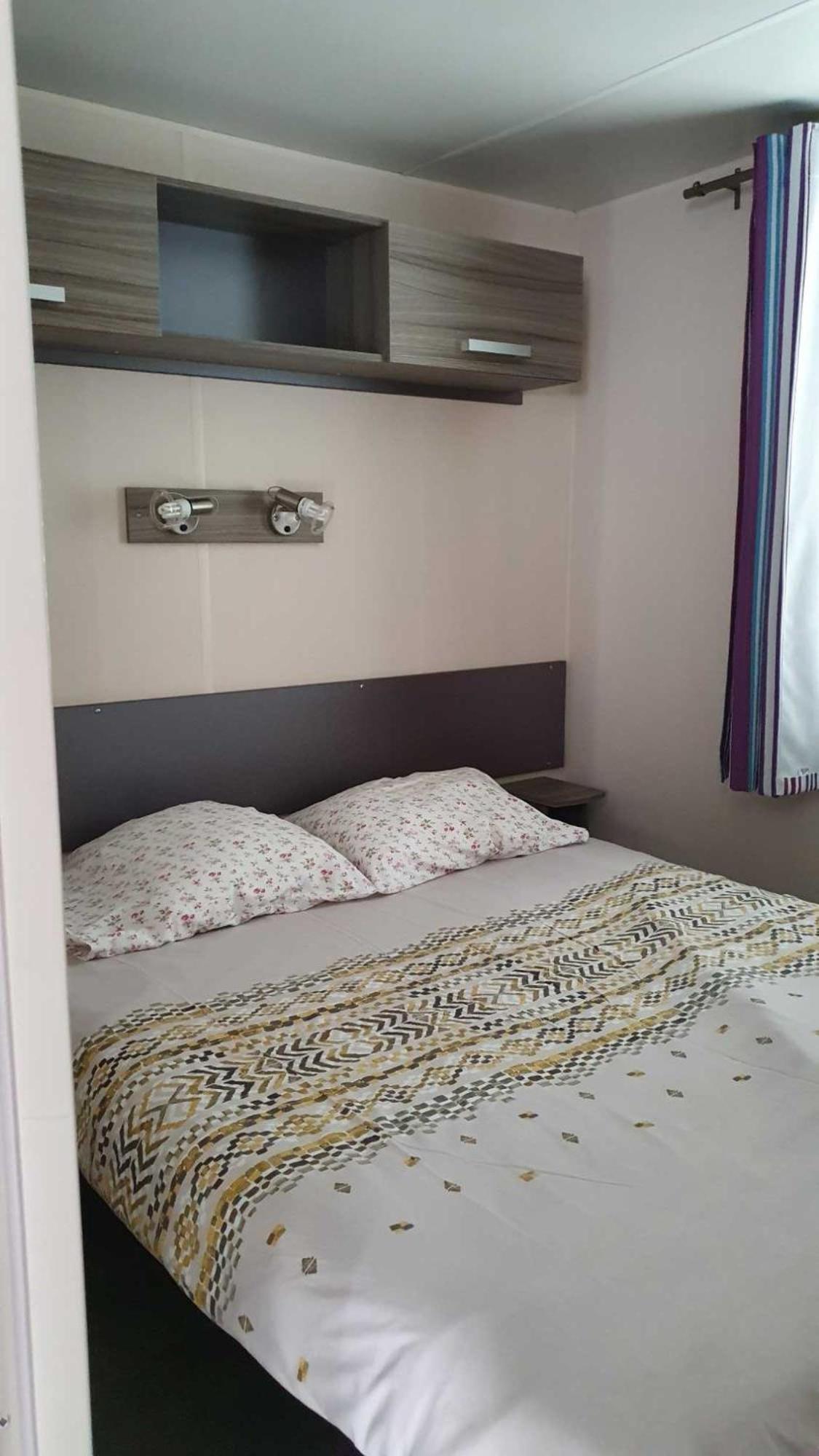 Camping L'Enclave Mobil-Home Estavar المظهر الخارجي الصورة
