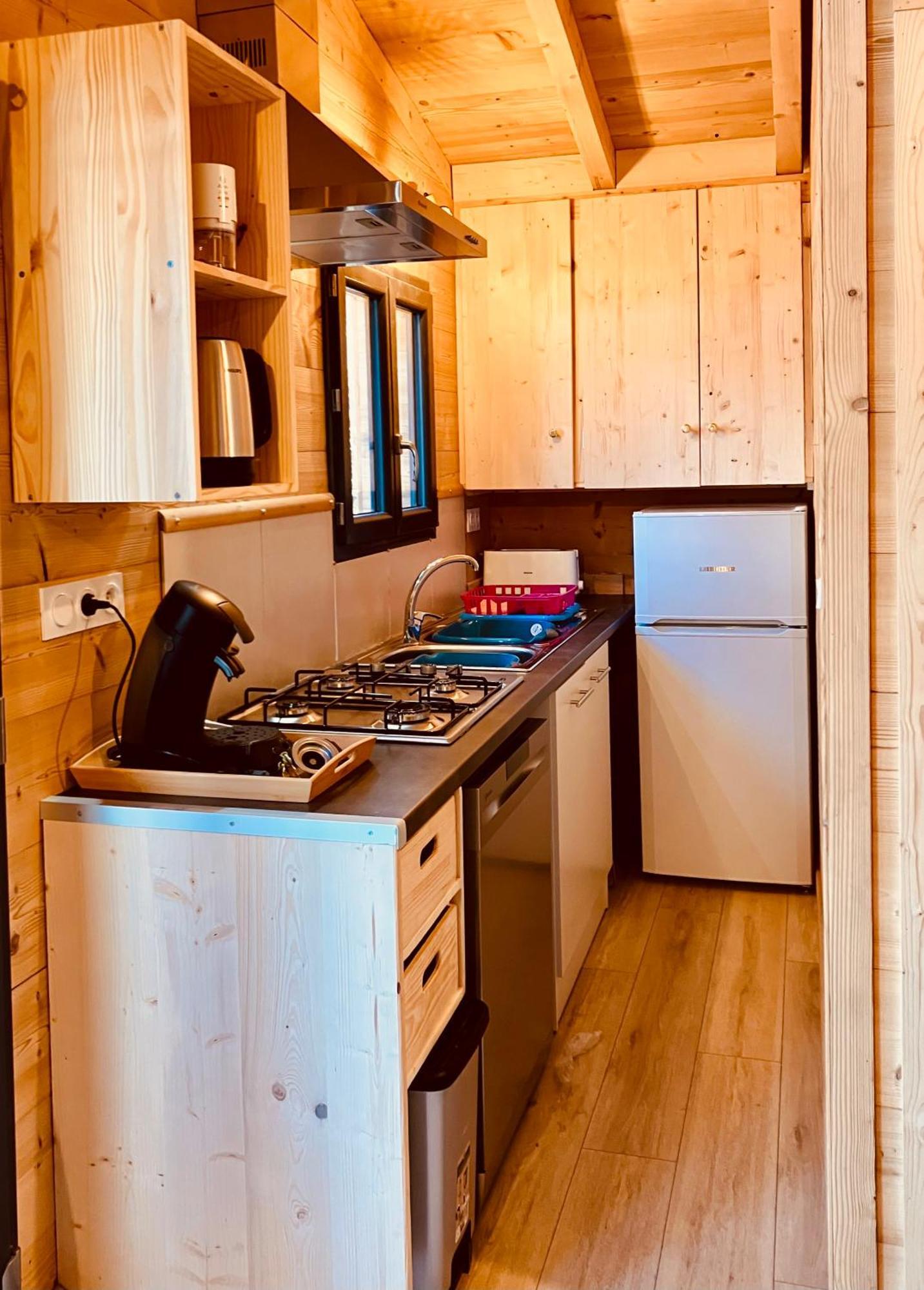 Camping L'Enclave Mobil-Home Estavar المظهر الخارجي الصورة