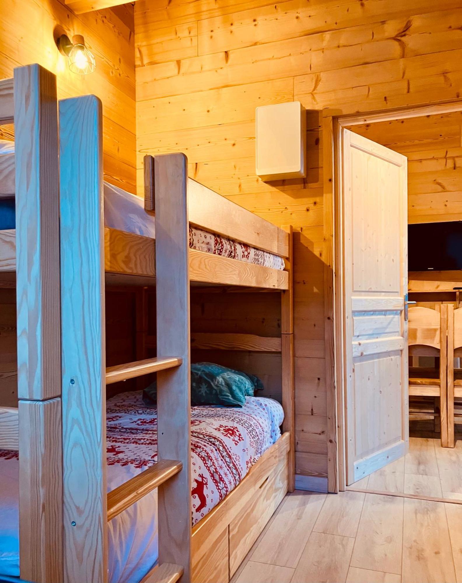 Camping L'Enclave Mobil-Home Estavar المظهر الخارجي الصورة